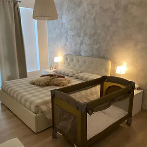 & Cozy Venise