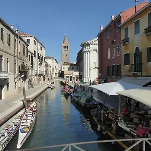 Sestiere Dorsoduro Venezia, A Due Passi Dal Ponte Dei Pugni Venise