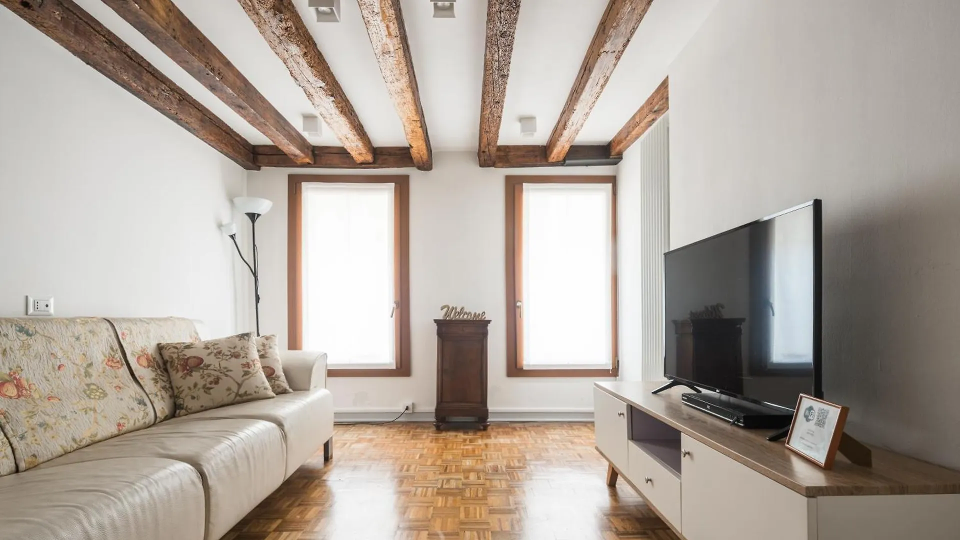 Goodwind Venice Apartments